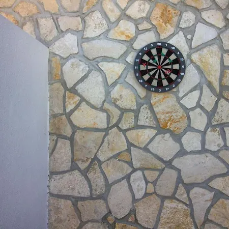 Luna Mit Privatem Pool In Villa